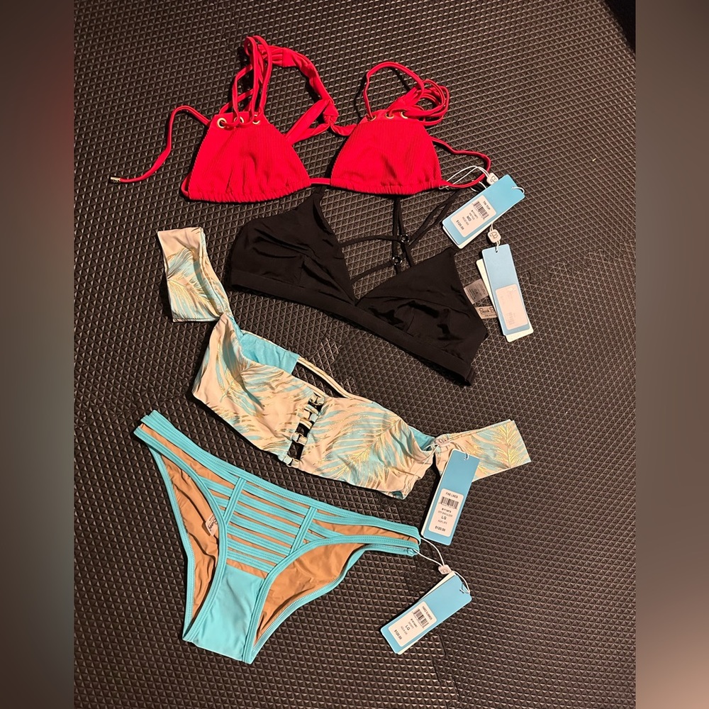 Lot of beach bunny NEW swimwear